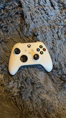 xbox one series xs  - Image 1 of 4
