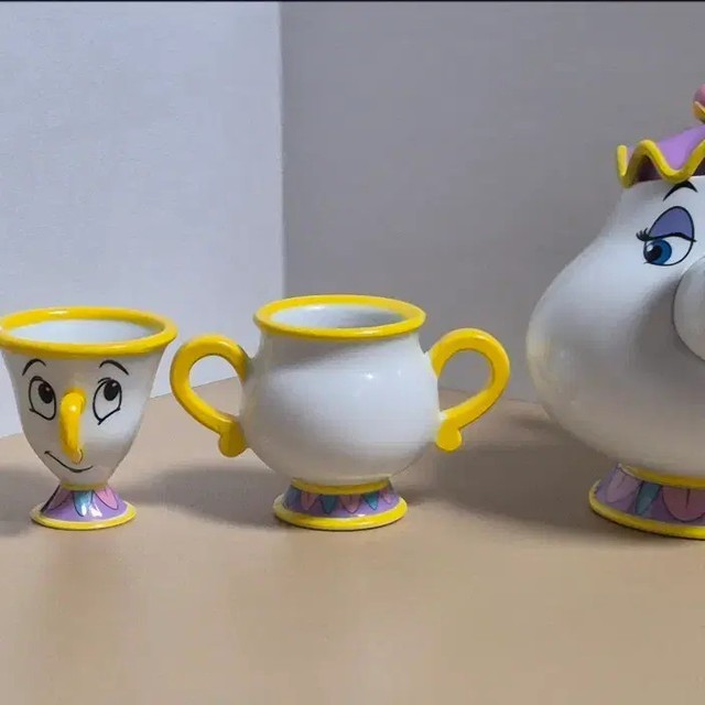 Disney Beauty and the Beast Gacha Set - Used, Some Wear, No Sticker