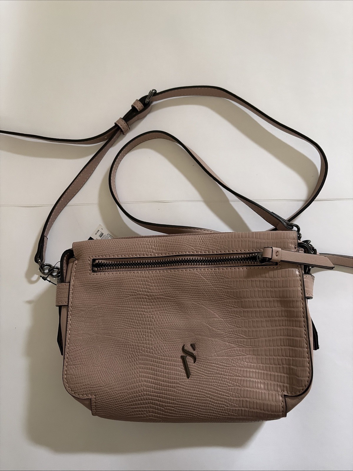 simply vera vera wang sintra crossbody bag