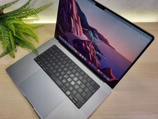 2021 Apple M1 Pro MacBook Pro 16" 16GB/512GB SSD - Space Gray A2485 w/Warranty