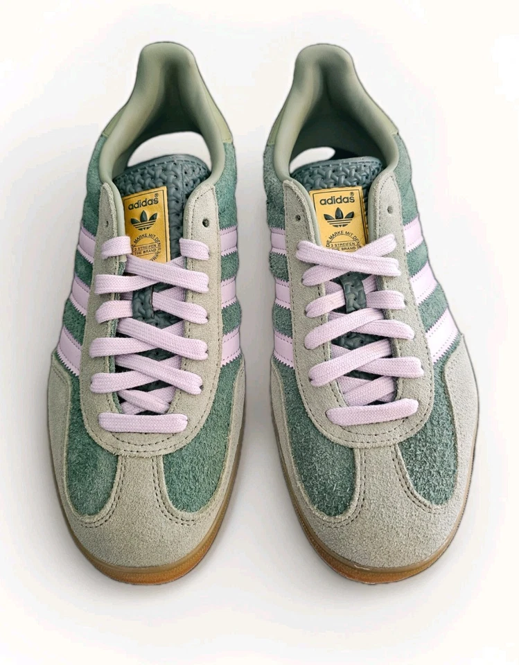 Gazelle Indoor  Trainer White Bad Bunny x Collection, Size 8.5 - Image 2 of 4