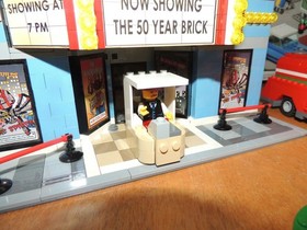 2007 Lego 10184 Town Plan 100% complete with manual & box 50th Anniversary NICE!