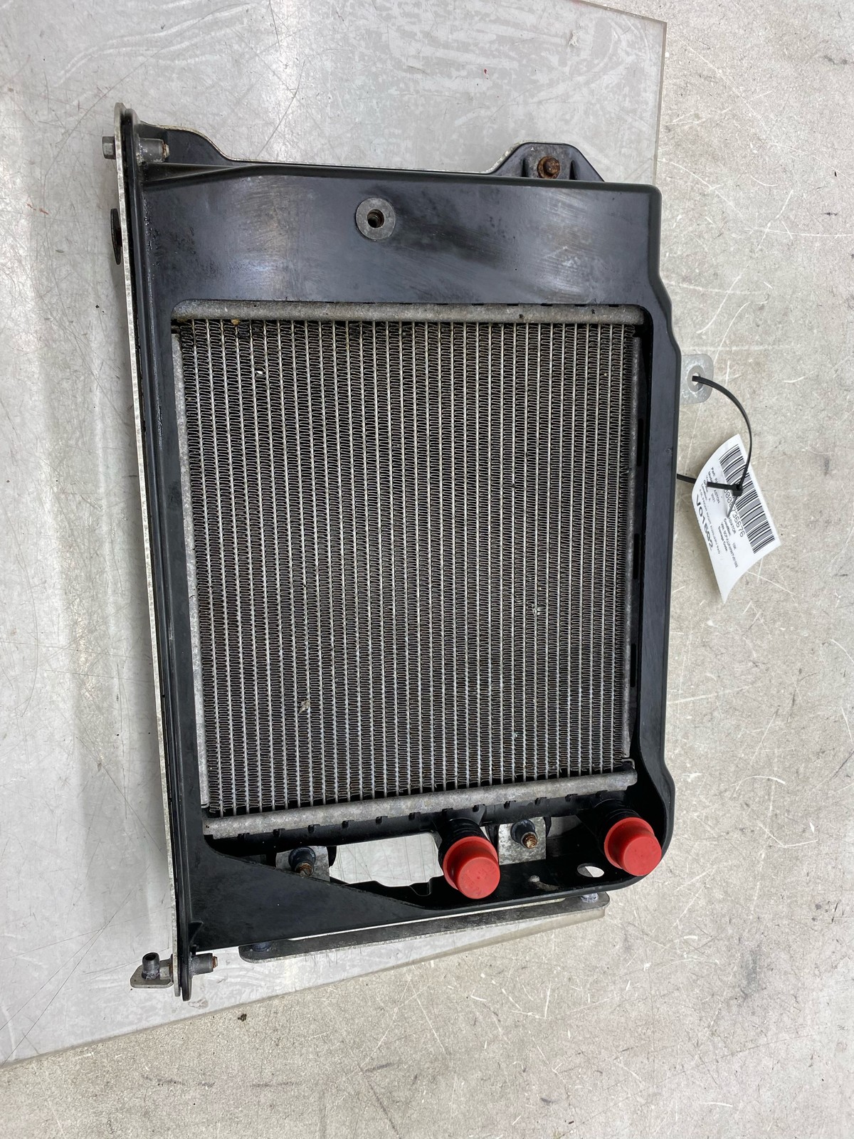 2020-2025 ASTON MARTIN DBX OEM 4.0L FRONT RIGHT AUXILIARY RADIATOR MY83-8242-AD