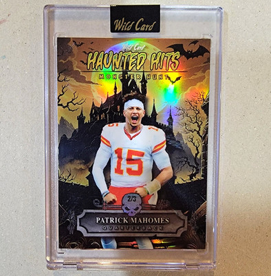 Wild Card 2025 Haunted Hits Monster Hunt Patrick Mahomes HHCC-PM 2/3 Chiefs