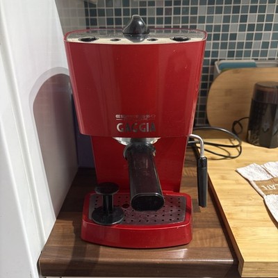 Gaggia Espressomaschine Farbe Rot Kaffeemaschine getestet funktioniert Retro Design 