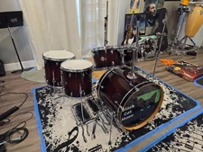 Gretsch Catalina Maple Acoustic Drum Kit - 6 Piece Shell Pack + Pedal + Snare 