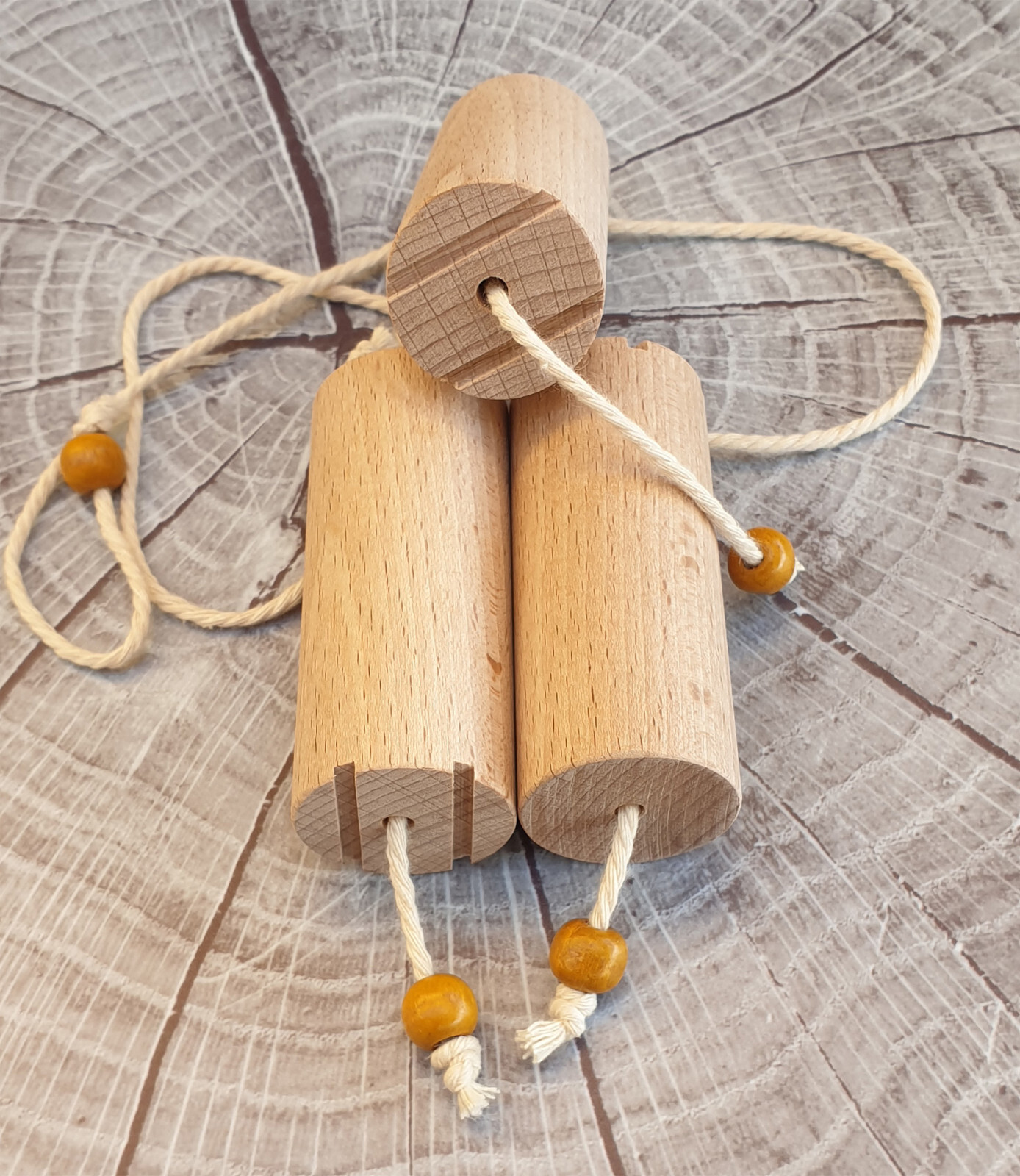 Péndulo hebreo 70x30mm fabricado en madera de haya perfectamente equilibrado