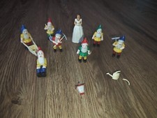 vintage-snow-white-seven-dwarfs-plastic-birthday-cake-topper