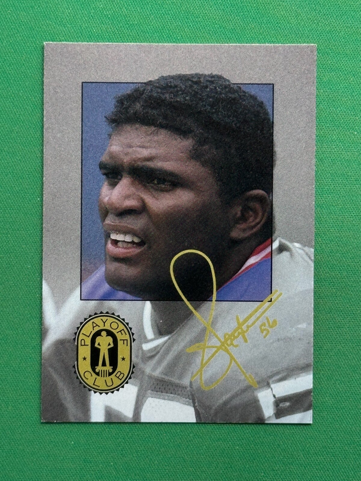 Lawrence Taylor #PC-3 Football Cards 1993 Playoff Club trading card — raw and PSA graded price guide