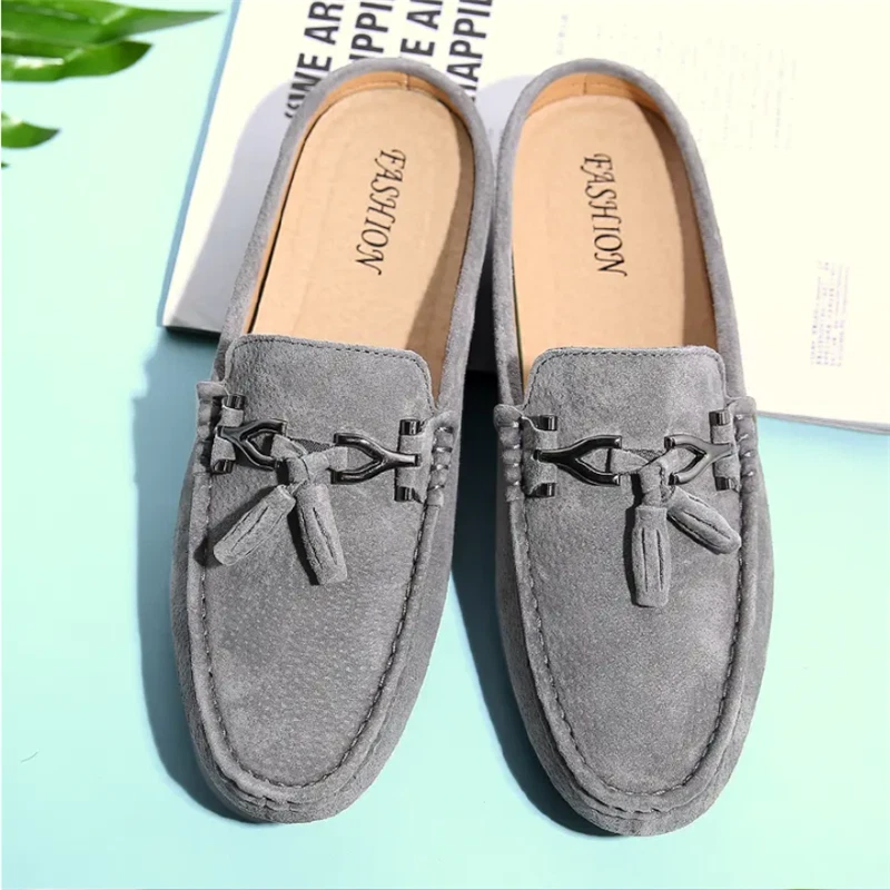 Male moccasins store