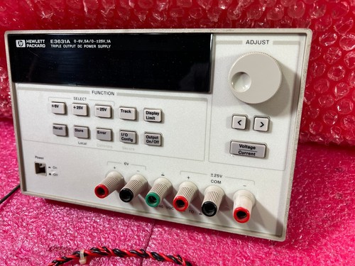 Agilent / HP E3631A Triple Output DC Power Supply ''Panel only'' - Picture 3 of 8
