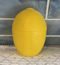 Original Hutzler Lemon Saver Keeper Durable Plastic Storage Container
