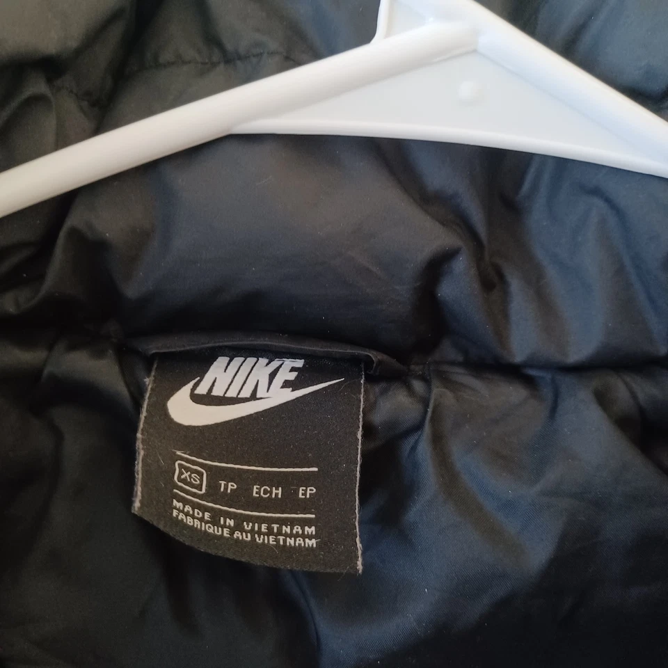 Abrigo Nike Parka Para Mujer XS Largo Con Capucha Abombada Aislante Chaqueta BV2881-010 Foto 4 de 4