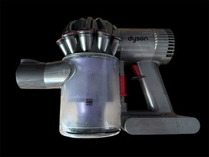 Dyson V6 Akkustaubsauger - komplett gründlich gereinigt