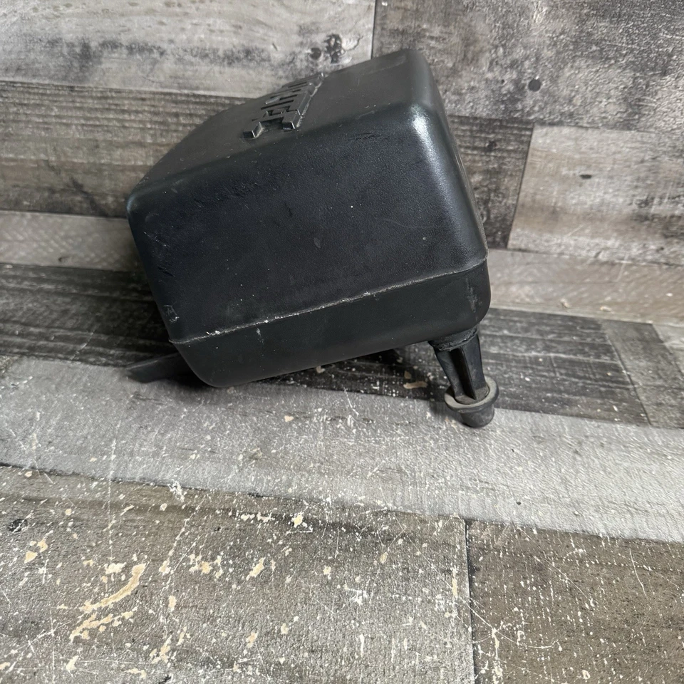 Chevrolet Silverado Vortec 1996-1999 caja de resonador de admisión de aire 5,7 L 98 Foto 3 de 4