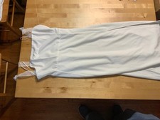 Lulus White Maxi DressPLAIN ZIPS UP BACK VERY ELEGANT SIZE LARGE
