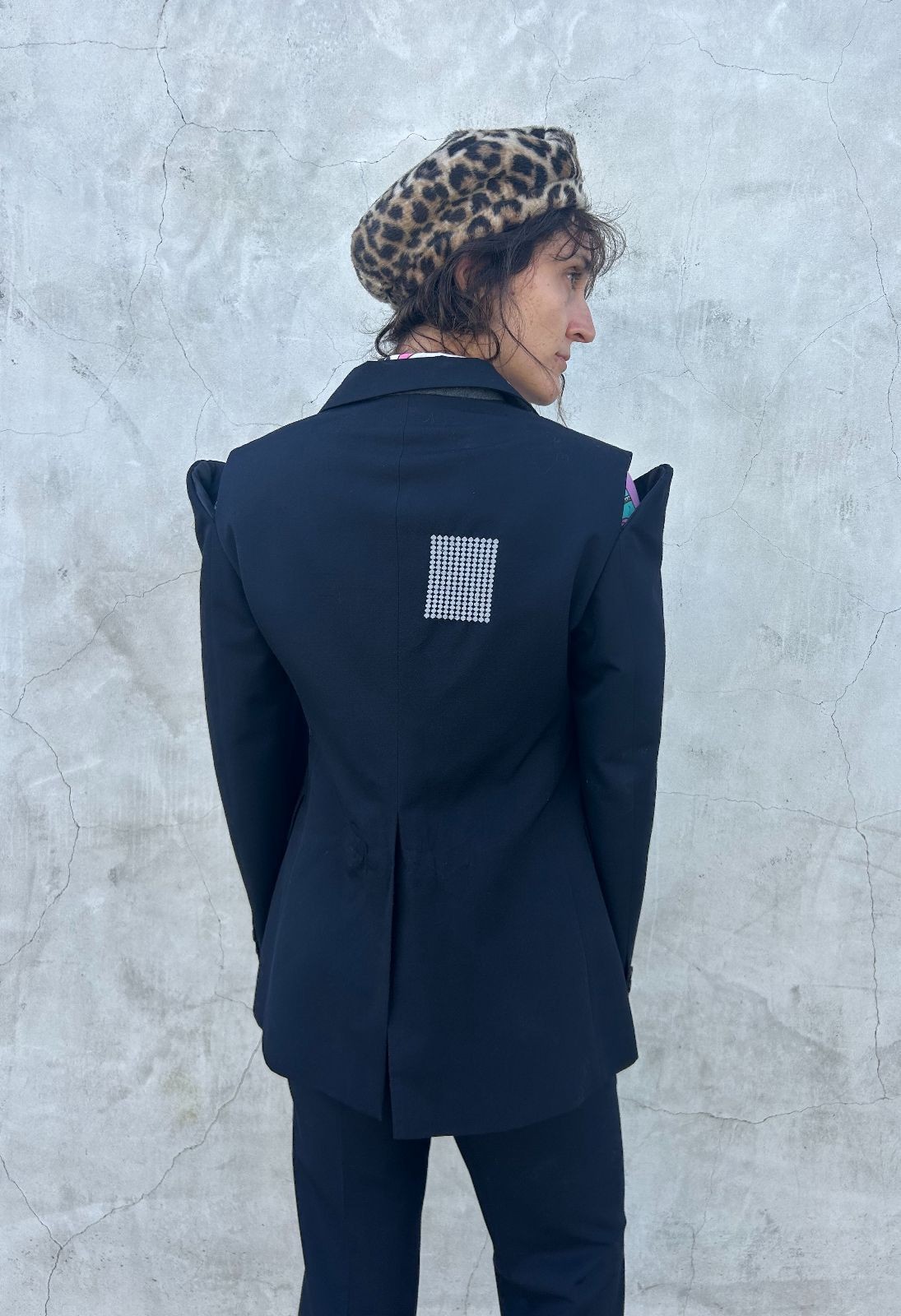 COMME DES GARCONS 2000 SPLIT SHOULDER EMBROIDERED… - image 9