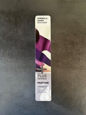 PANTONE Formula Guide Solid Coated gestrichen Farbfächer Plus + Series