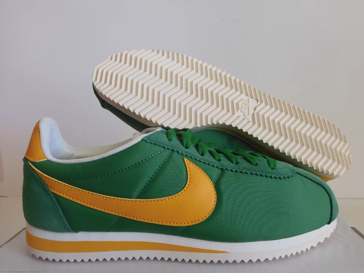 Nike WMNS CLASSIC CORTEZ NYLON 23.5cm