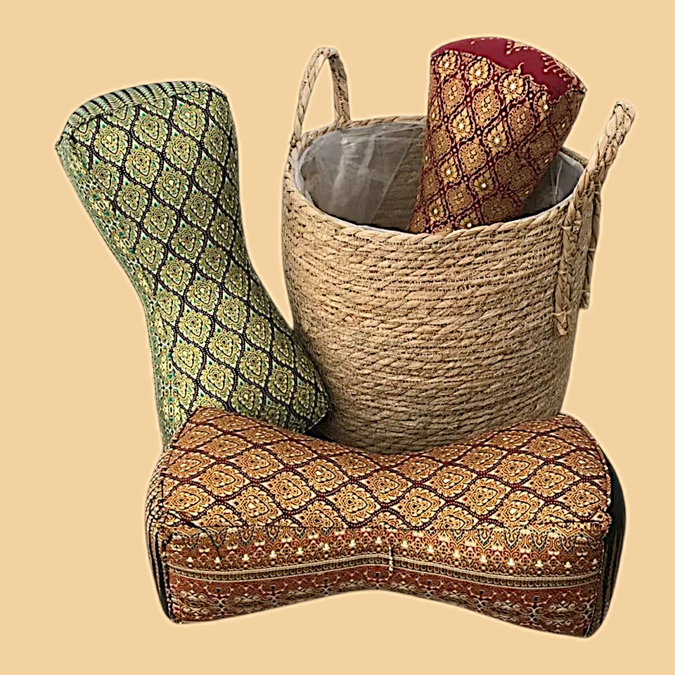 Almohada de tela tailandesa khit hueso refuerzo cuello, espalda, soporte para piernas 1 pieza Foto 4 de 4