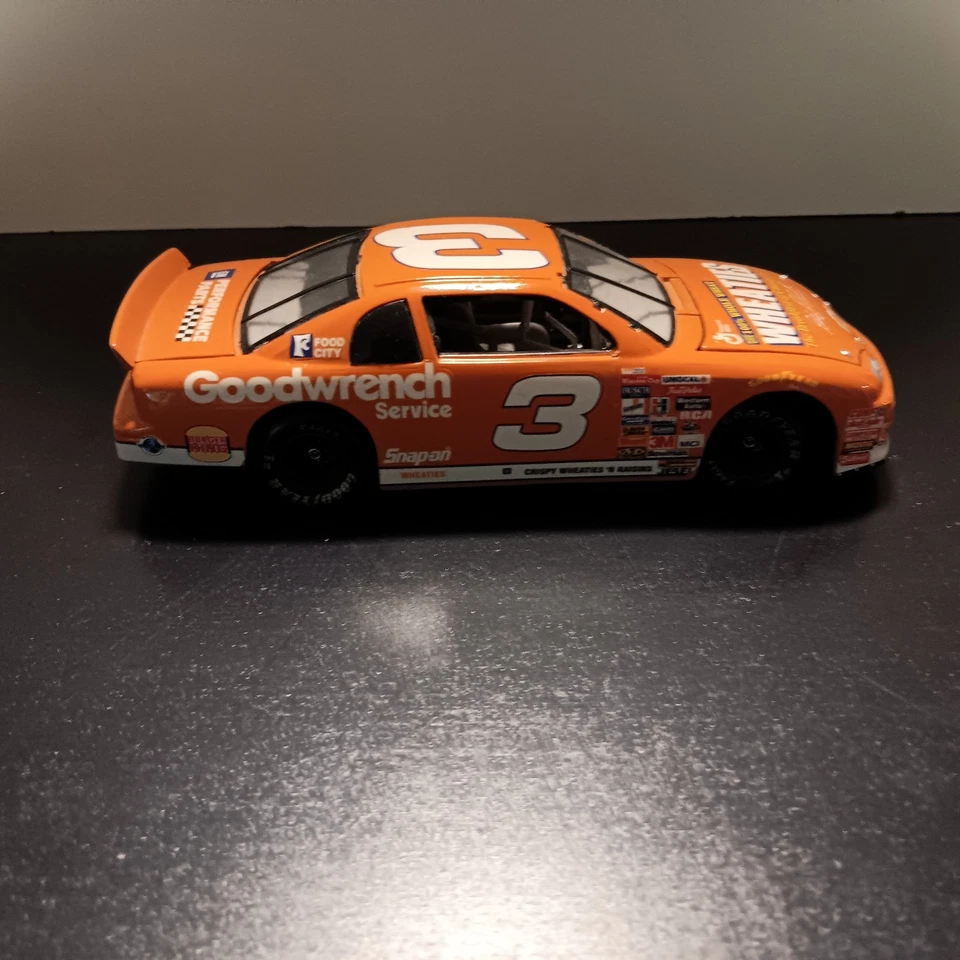 Richard Childress #3 1995 Wheaties 1:24 Diecast Car - Image 2 of 4