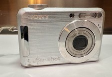 Sony Cyber-Shot DSC-S700 7.2MP Digital Camera For Parts Or Repair