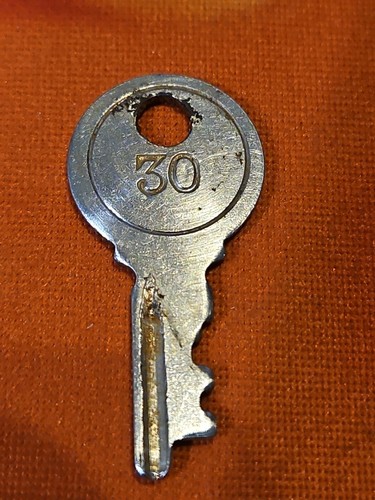 Cheney Key No. 30 Made in England - Luggage, Lock Box, Cabinet Key | eBay