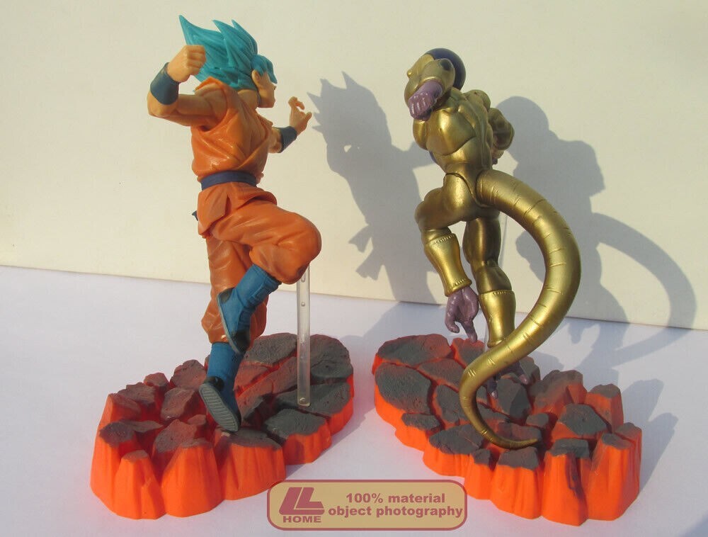 Lot de 2 figurines Dragon Ball Z Super Saiyan God Blue Son Goku Golden
