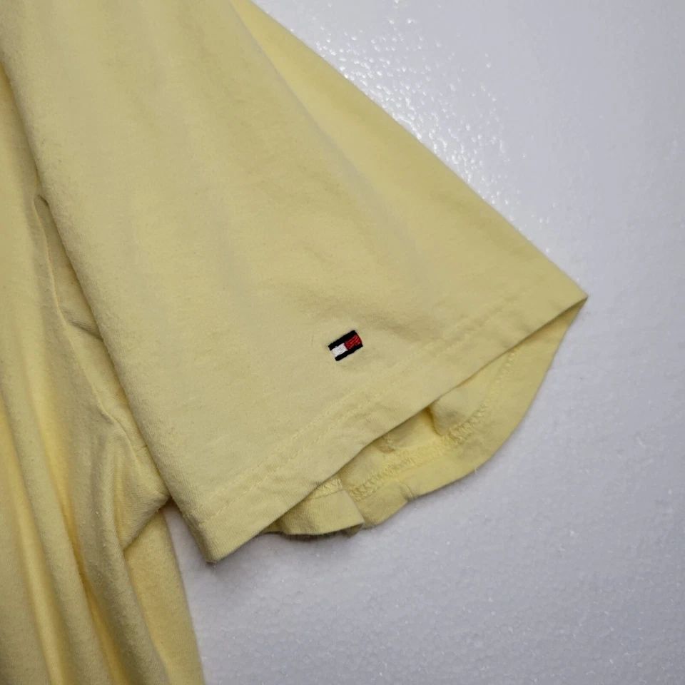 Camiseta Tommy Hilfiger 1985 Masculina XL Ilha Surf Amarela Bordada Floral Havaí - Imagem 4 de 4