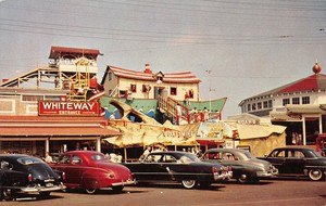 Old Orchard Beach Maine Noahs Ark vintage cars c1955 ...