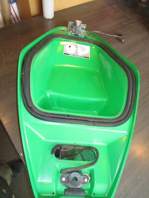 94 SEADOO GTX FRONT STORAGE COMPARTMENT HOOD 295500154 278000081