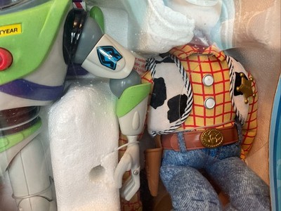 Thinkway Toys Disney Pixar Toy Story 2 Buzz And Woody Action