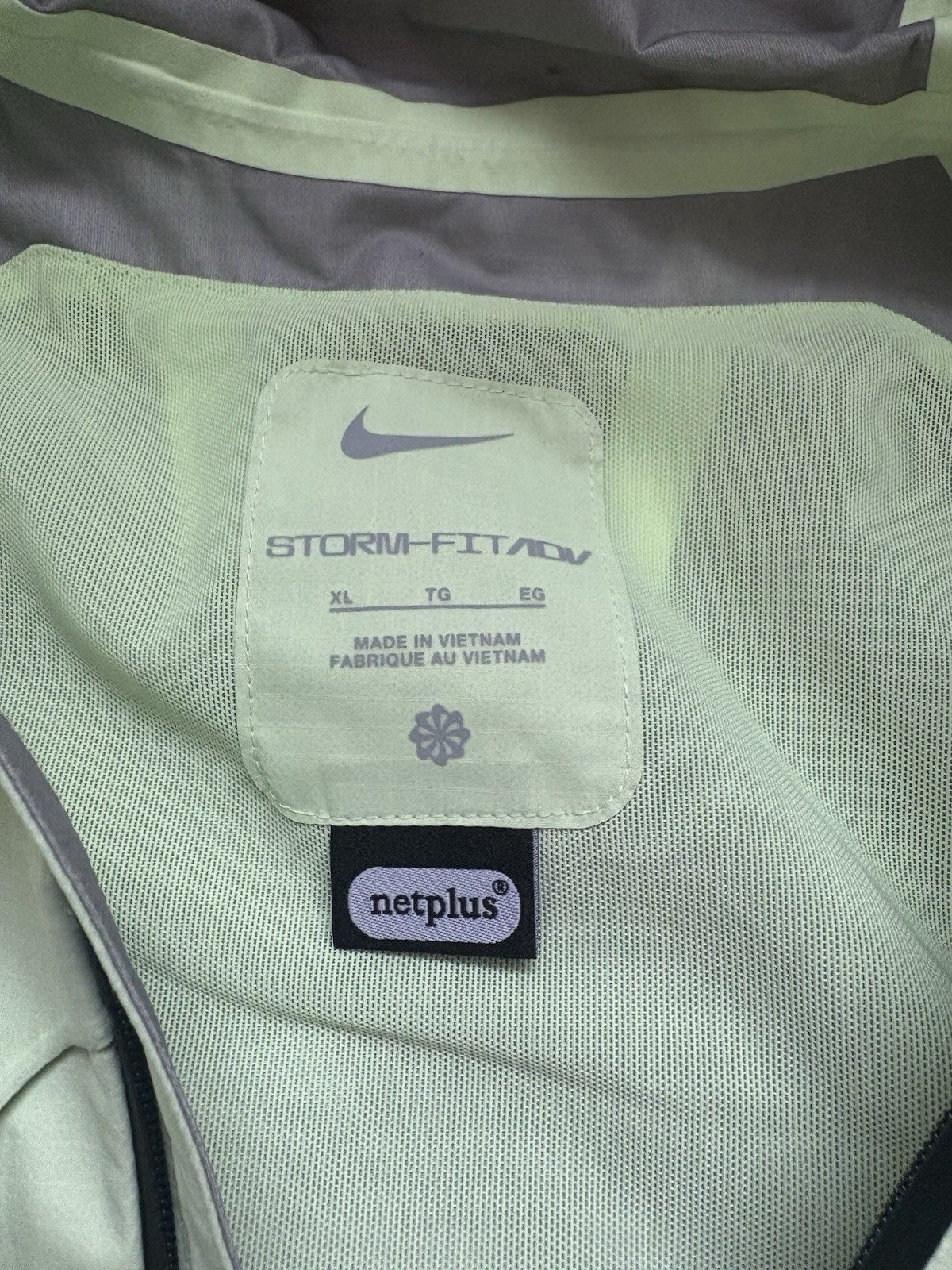 Men's XL Nike Cosmic Peaks Trail Storm-FIT Running Jacket - Green image 5