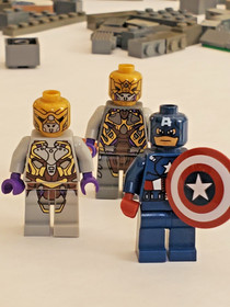 LEGO Marvel Super Heroes Captain America's Avenging Cycle 6865 w Captain America