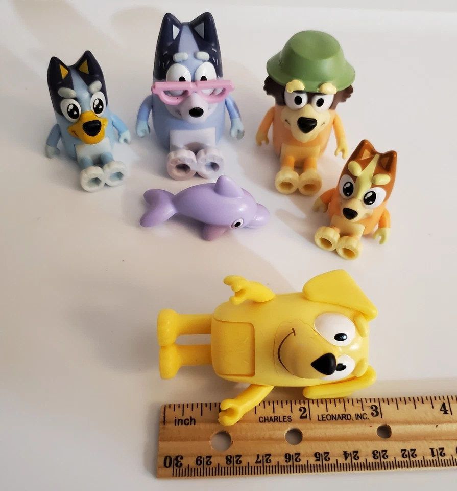 LOTE de 6 figuras azules - Nana, abuelo, bingo, azul, bailarina gris, padre de la suerte Foto 4 de 4