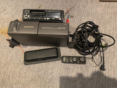 PIONEER PREMIER CAR STEREO KEH-P790 HEAD UNIT  CDX-P-610 6 DISC CHANGER  REMOTE