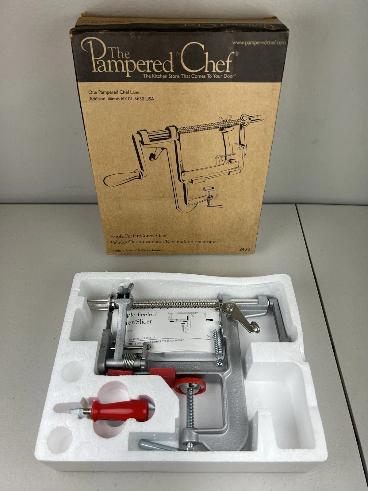 The Pampered Chef Apple Peeler Corer Slicer Spiralizer 2430 Kitchen New In Box