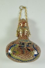 Fine Chinese Plique A Jour Cloisonne Russet Enamel Snuff Perfumee Bottle