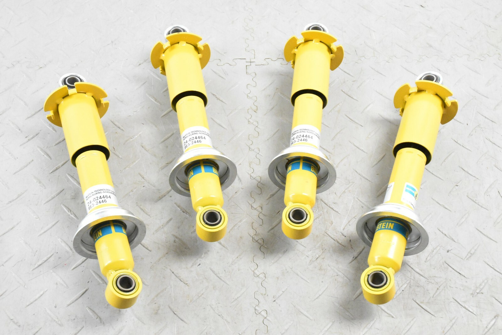 Shock Absorber Rear (Black) Jaguar XJ40 XJ6 XJ12 (1987-93) BILSTEIN B6