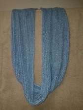 🧣 Vintage Y2K Soft Loose Knit SPARKLE Infinity Scarf – Cozy Glamour in a Loop ✨