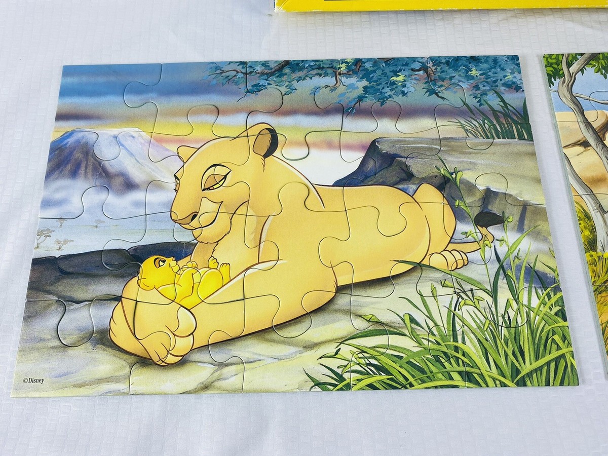 vintage Lion KING ワンピース Vintage Disney's The Lion King AOP T-Shirt Single Stitch