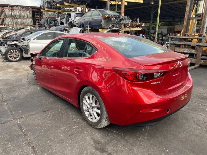 MAZDA 3 2016 Muffler 530823 Foto 3 de 4