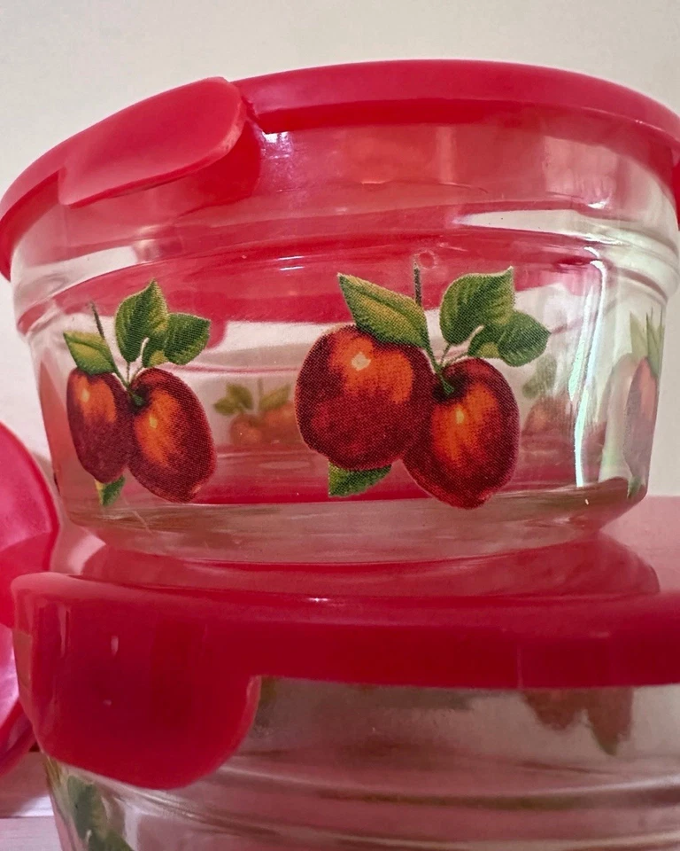 Cuencos de almacenamiento de vidrio vintage con estampado de frutas y tapas de plástico rojo - Juego de 3 Foto 4 de 4