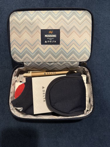 MISSONI Delta Air Lines Navy Blue Toiletry Case Delta One Unique Collectible