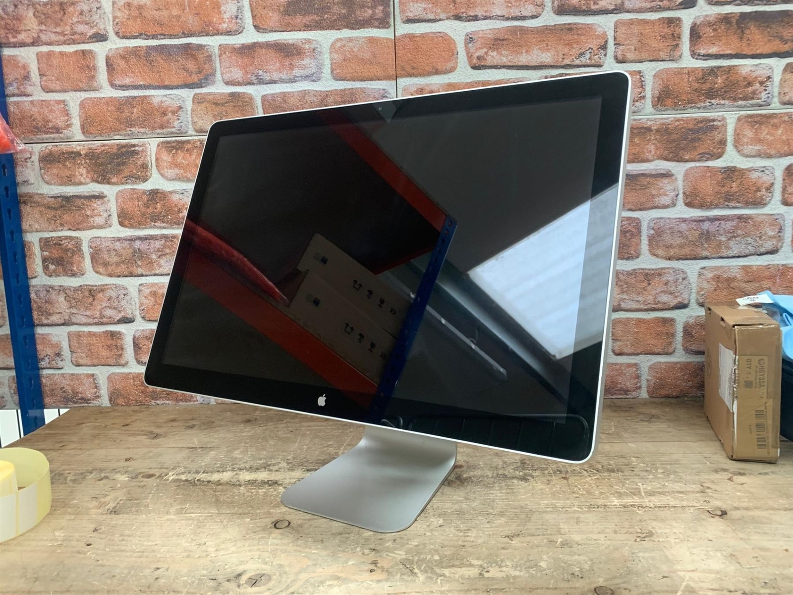 Apple iMac Cinema Display A1267 24" LED Monitor B Grade 1376477 | eBay