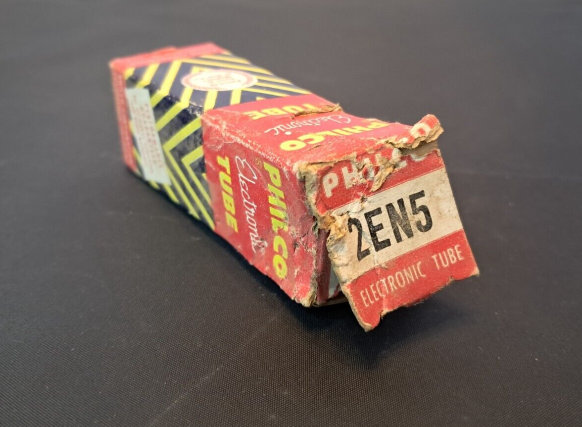 Philco Electronic Tube - 2EN5 - New Old Stock