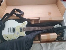 Vw Garage Master Guitar Worig. Accessories Orig Box. Nosrare Never Played Vw Garage Master Guitar Worig. Accessories Orig Box. Nosrare Never Played