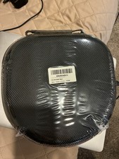 Hard Shell Travel and Storage Case: Stylish Protective Organizer for Electronics