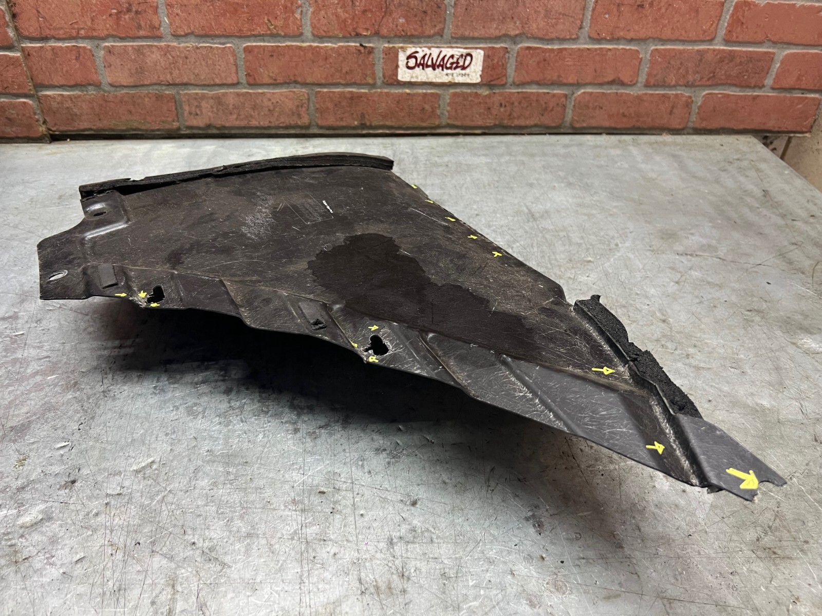 2015 McLaren 650S Rear Left Driver Side Splash Shield Panel 11A6901CP