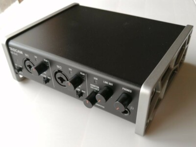 TASCAM US-2x2 2-In/2-Out USB Audio/MIDI Interface DAW Cubase LE